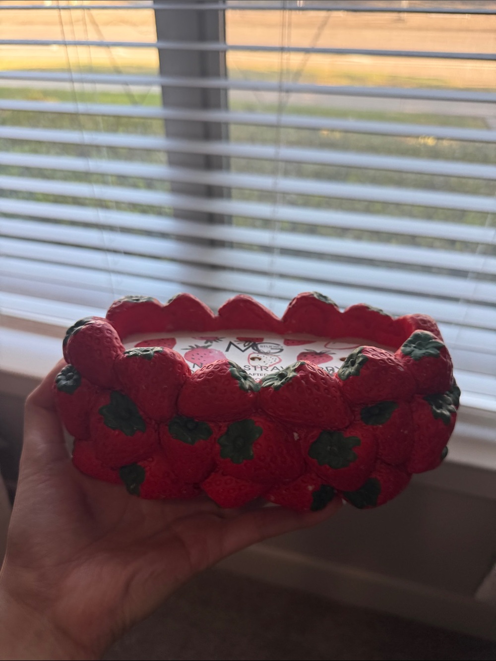 Strawberry 100% soy wax candle